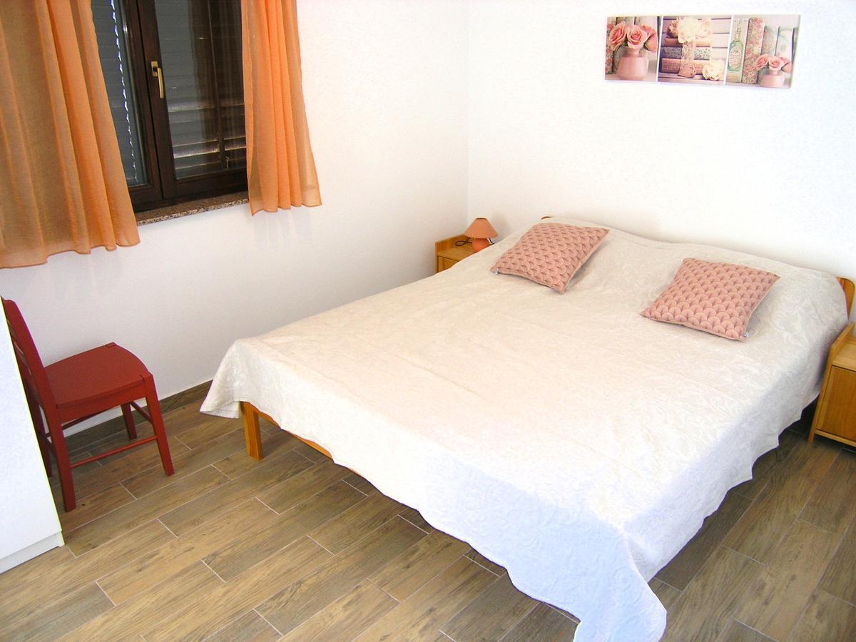 Apartman Braut Кърк Екстериор снимка